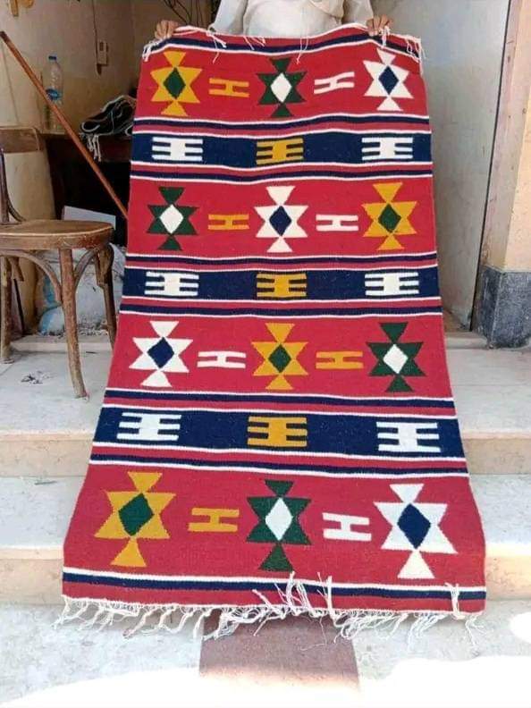 سجادة صوف صناعة يدوية