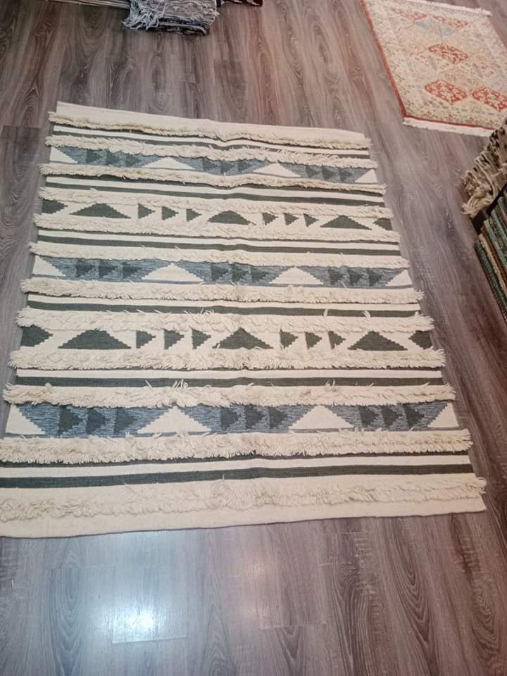 سجادة صوف صناعة يدوية