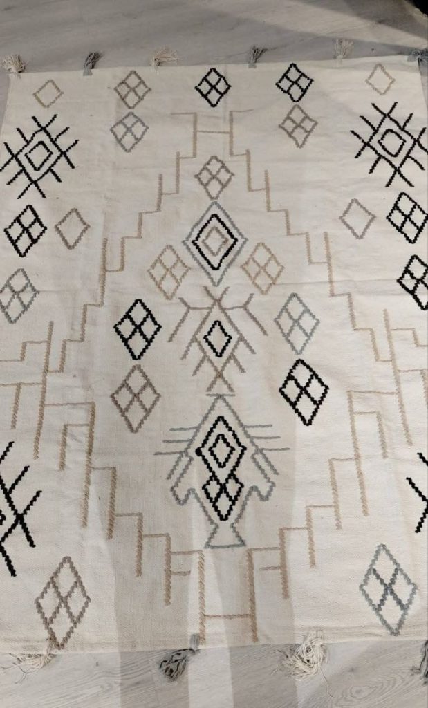 سجادة صوف صناعة يدوية