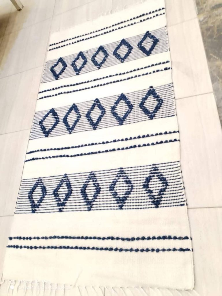 سجادة صوف صناعة يدوية