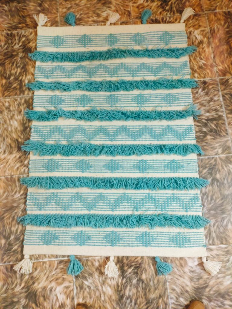 سجادة صوف صناعة يدوية
