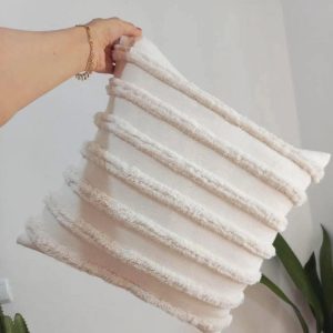 كوشن صوف صناعة يدوية