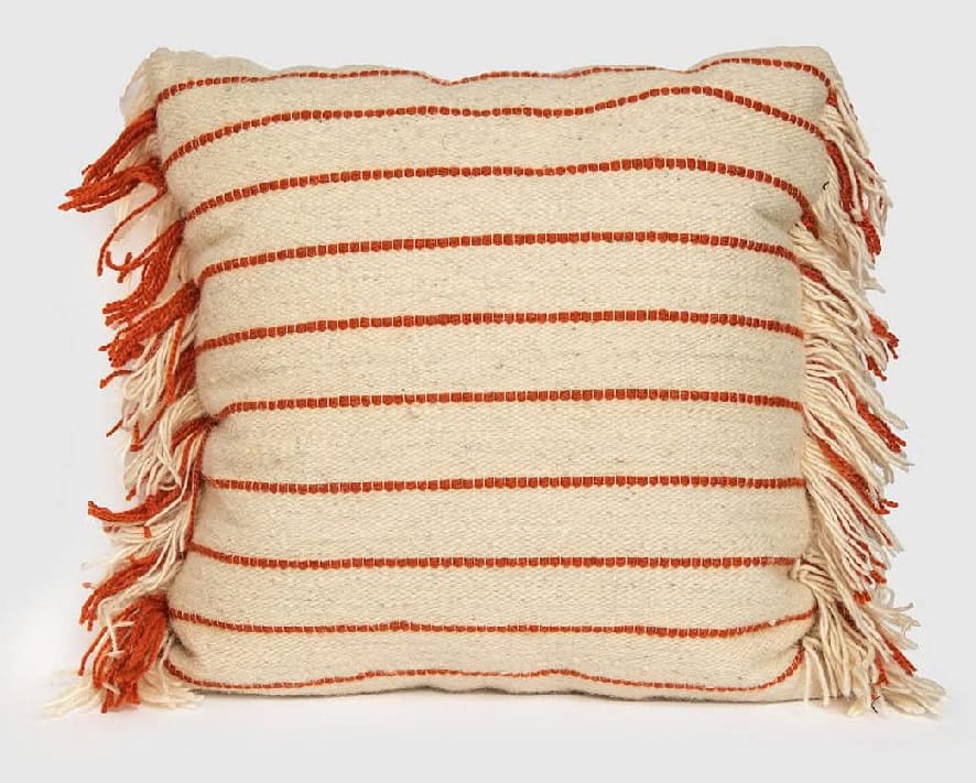 كوشن صوف صناعة يدوية