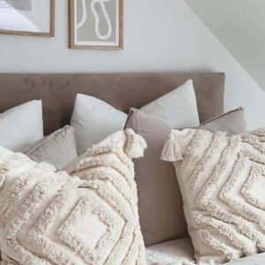 كوشن صوف صناعة يدوية