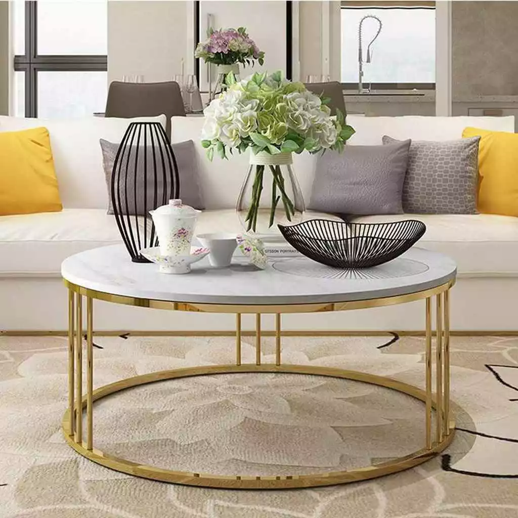 طاولة قهوة من الاستيل باللونين الأبيض والذهبي