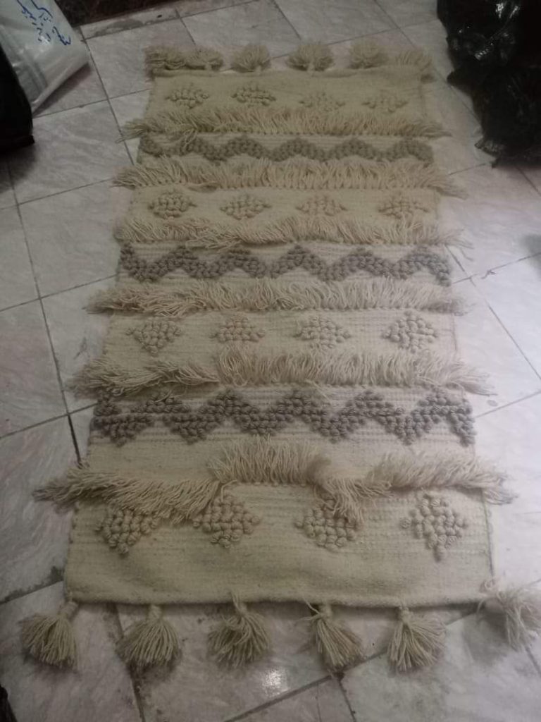 سجادة صوف صناعة يدوية
